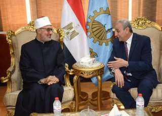 محافظ الغربية يستقبل مفتي الجمهورية...