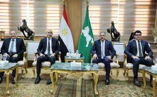 وزير التربية والتعليم يصل محافظة...