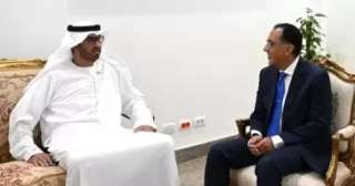 رئيس الوزراء ووزير الصناعة الإماراتى...