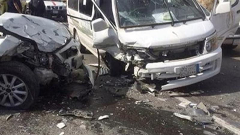 حادث تصادم ميكروباص وملاكي