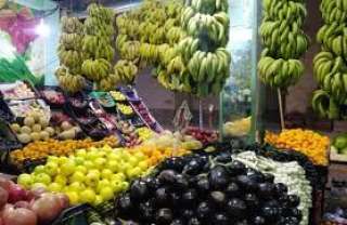 أسعار الخضراوات والفاكهة اليوم الأحد...