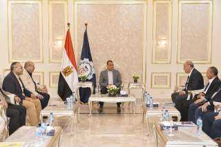 وزير الإنتاج الحربى  ...