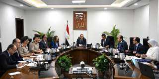 رئيس الوزراء يتابع خطوات تيسير...