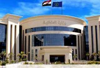 الداخلية تكشف حقيقة قيام سيارة...