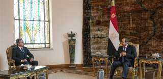 الرئيس عبد الفتاح السيسي يستقبل...