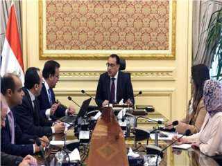 ”عبدالغفار” يستعرض تقريرًا عن الحالة...