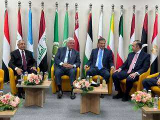 وزير الزراعة يشارك في حفل...