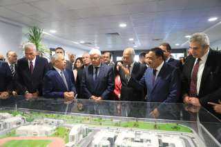 وزير التعليم العالي يفتتح مستشفى...