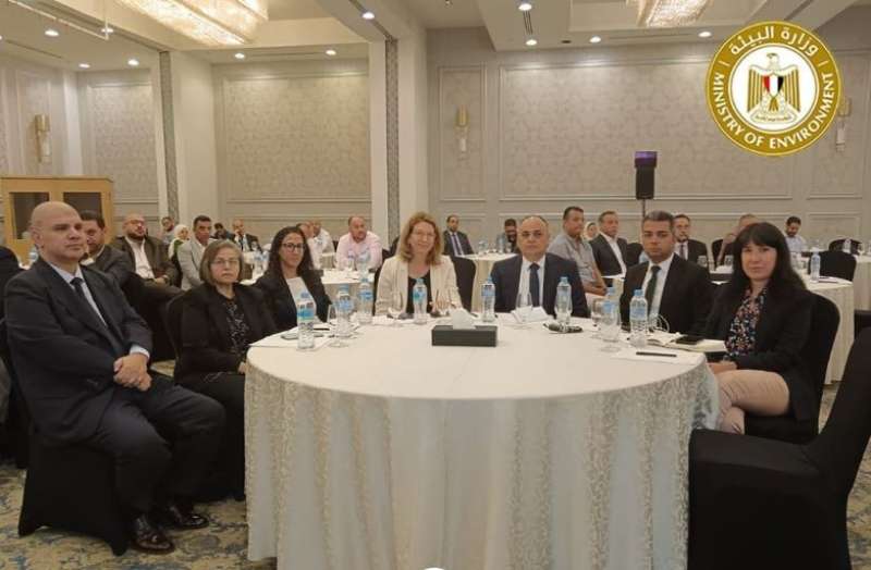 وزارة البيئة تطلق الحوار التفاعلي الأول لعرض فرص إستثمارية للاستفادة من المخلفات الزراعية ”قش الأرز”