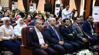 وزير الرياضة يشهد ختام دورة...