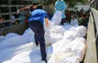 استشهاد 5 فلسطينيين في قصف...