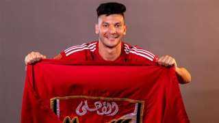 قائمة الأهلي الأفريقية.. استبعاد معلول...
