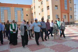محافظ الوادي الجديد يتفقّد التشطيبات...