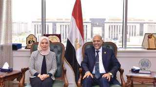 وزير العمل: جاهزون لتلبية احتياجات...