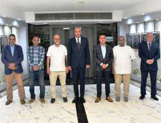 محافظ أسوان يستقبل قيادات مؤسسة...