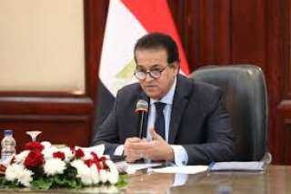الدكتور خالد عبدالغفار يعتمد حركة...