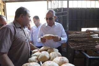 محافظ المنيا يغلق 4 مخابز...