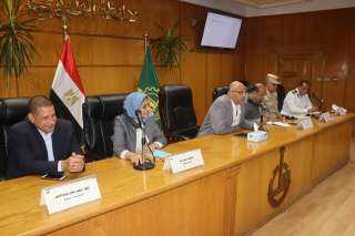 محافظ القليوبية يناقش استعدادات التدريب...