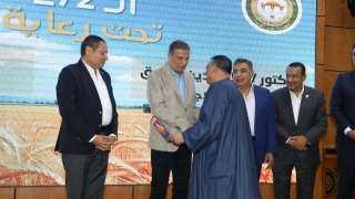 وزير الزراعة ومحافظ الدقهلية ورئيسا...