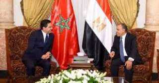 وزير الخارجية يجتمع مع نظيره...
