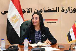 وزيرة التضامن الاجتماعي تلتقي أعضاء...