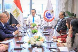 وزير الصحة يتابع الخطوات التنفيذية...