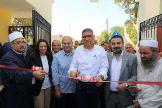 محافظ الجيزة يفتتح عدداً من...
