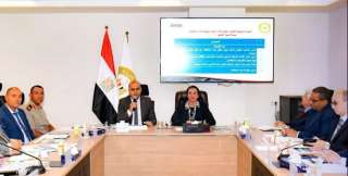 وزيرة البيئة تترأس الاجتماع العاشر...