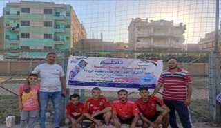 محافظ أسيوط يستعرض أنشطة المديريات...