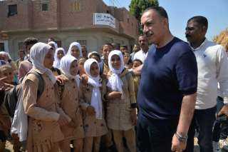 محافظ أسيوط يتابع تنفيذ قراره...