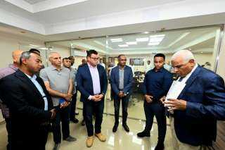 وزير الإسكان يتابع إجراءات تطبيق...