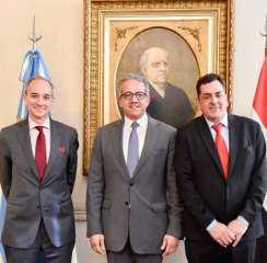 وزير السياحة والآثار الأسبق والمرشح...