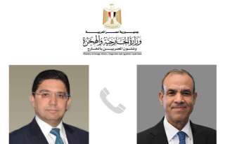 وزير الخارجية يتلقى اتصالاً هاتفياً...