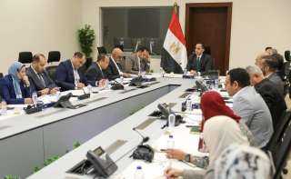 نائب وزير الصحة يعقد اجتماعًا...