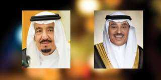 ولى عهد الكويت يهنئ خادم...