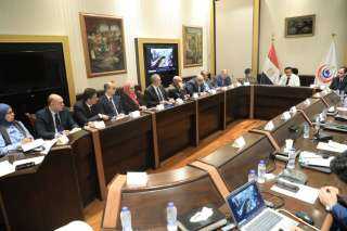 نائب رئيس مجلس الوزراء يوجه...