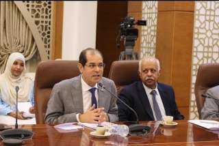 حسن الشافعي: الأزهري عمود المجتمع...