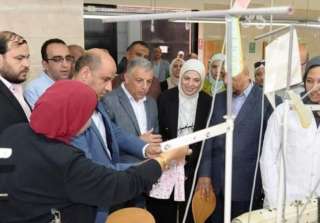 وزارة العمل: محافظ الإسماعيلية يتفقد...
