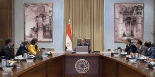 رئيس الوزراء يتابع موقف المرحلة...
