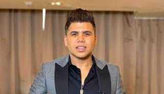 عمر كمال يطلب فتوى من...