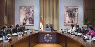 رئيس الوزراء يتابع موقف مشروعات...