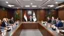 وزير البترول يعقد اجتماعا مع...