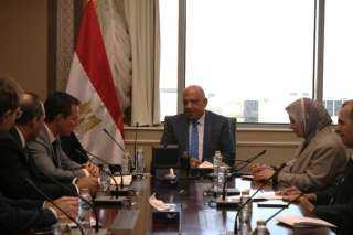 وزير الكهرباء يبحث مع شركة”شنيدر...