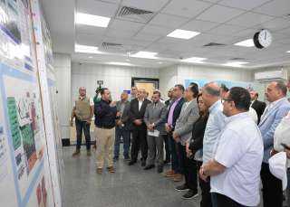 رئيس الوزراء يتفقد مشروع تطوير...