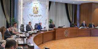 رئيس الوزراء يتابع الاستعدادات للمشاركة...