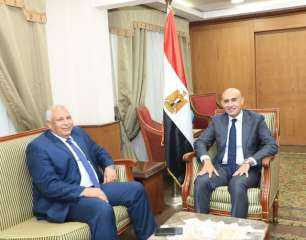 وزير التعليم يستقبل محافظ الوادي...