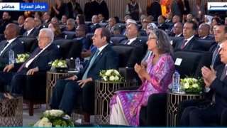 الرئيس السيسي يشهد فيلما تسجيلا...