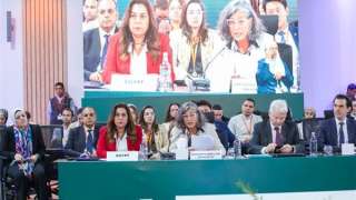 وزيرة التنمية المحلية تشارك في...
