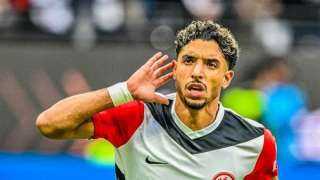 عمر مرموش يفوز بجائزة لاعب...