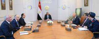 الرئيس السيسى يوجه بربط المشروعات...